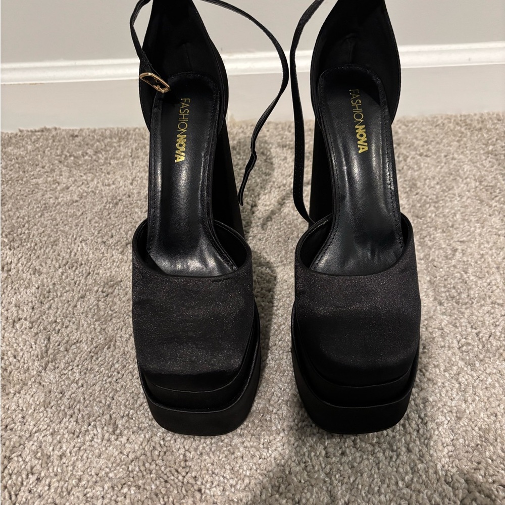 Fashion Nova Black Women's Platform Heels